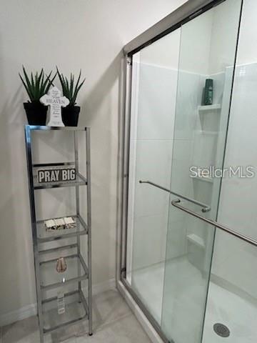 LAKE DENHAM ESTATES - Residential Lease