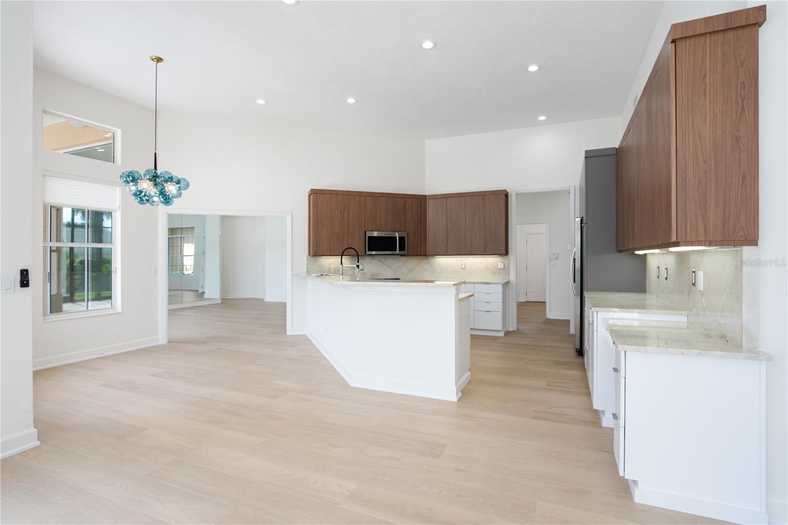 ISLAND ESTATES SUB - Residential