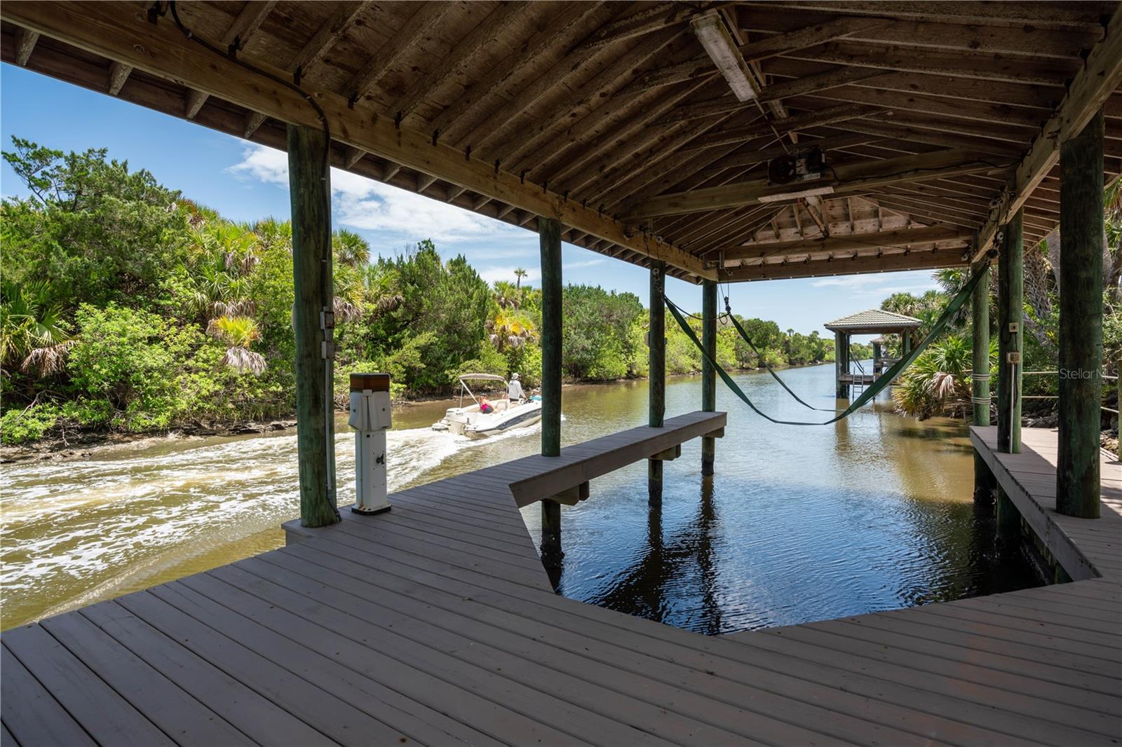 ISLAND ESTATES SUB - Residential
