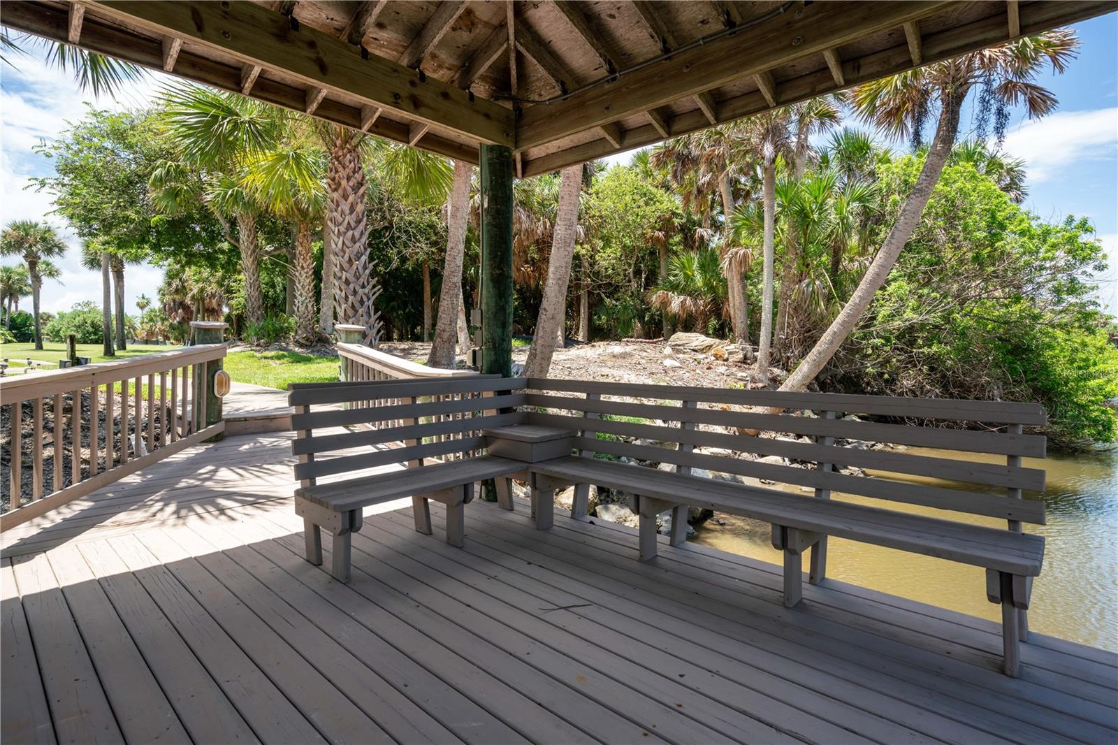 ISLAND ESTATES SUB - Residential