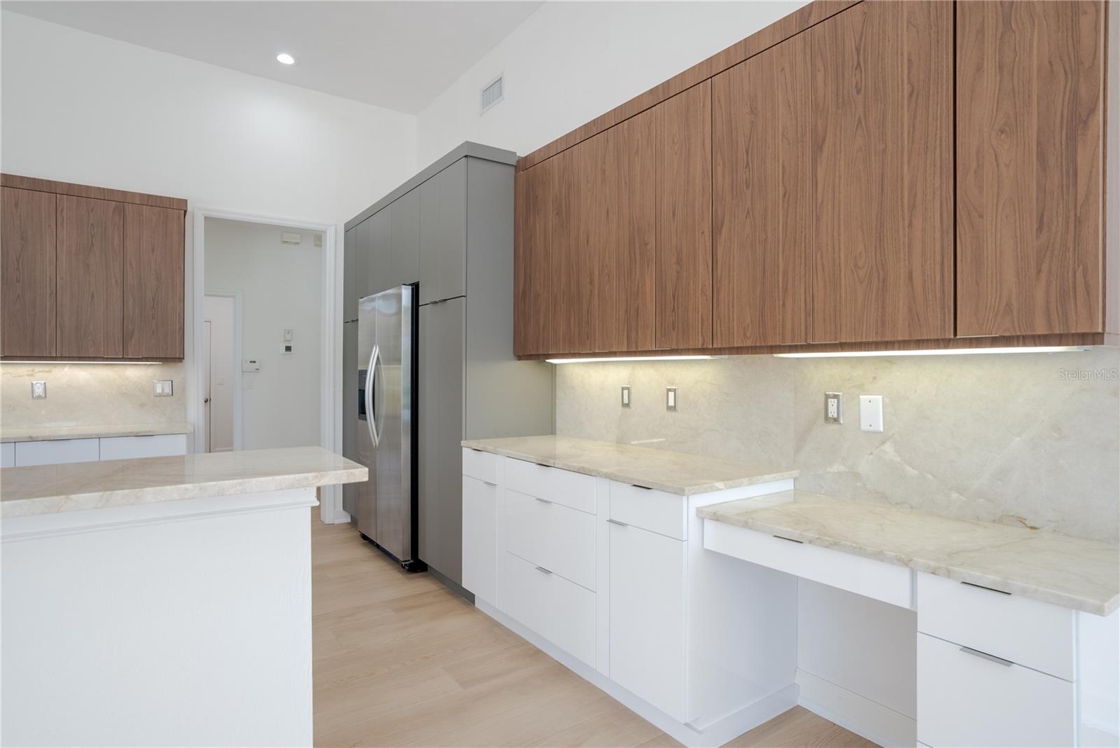 ISLAND ESTATES SUB - Residential