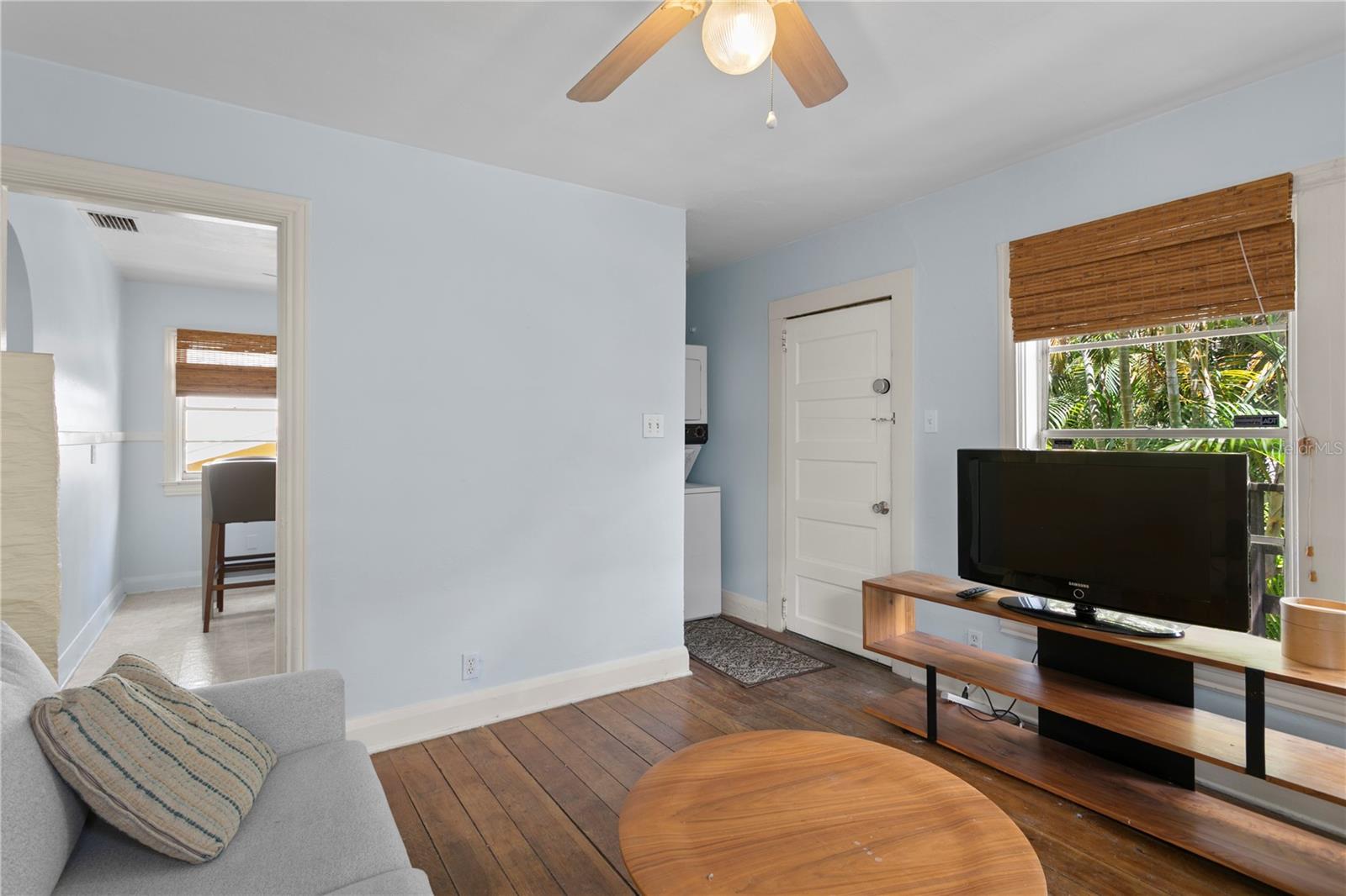 HYDE PARK WEST - Residential