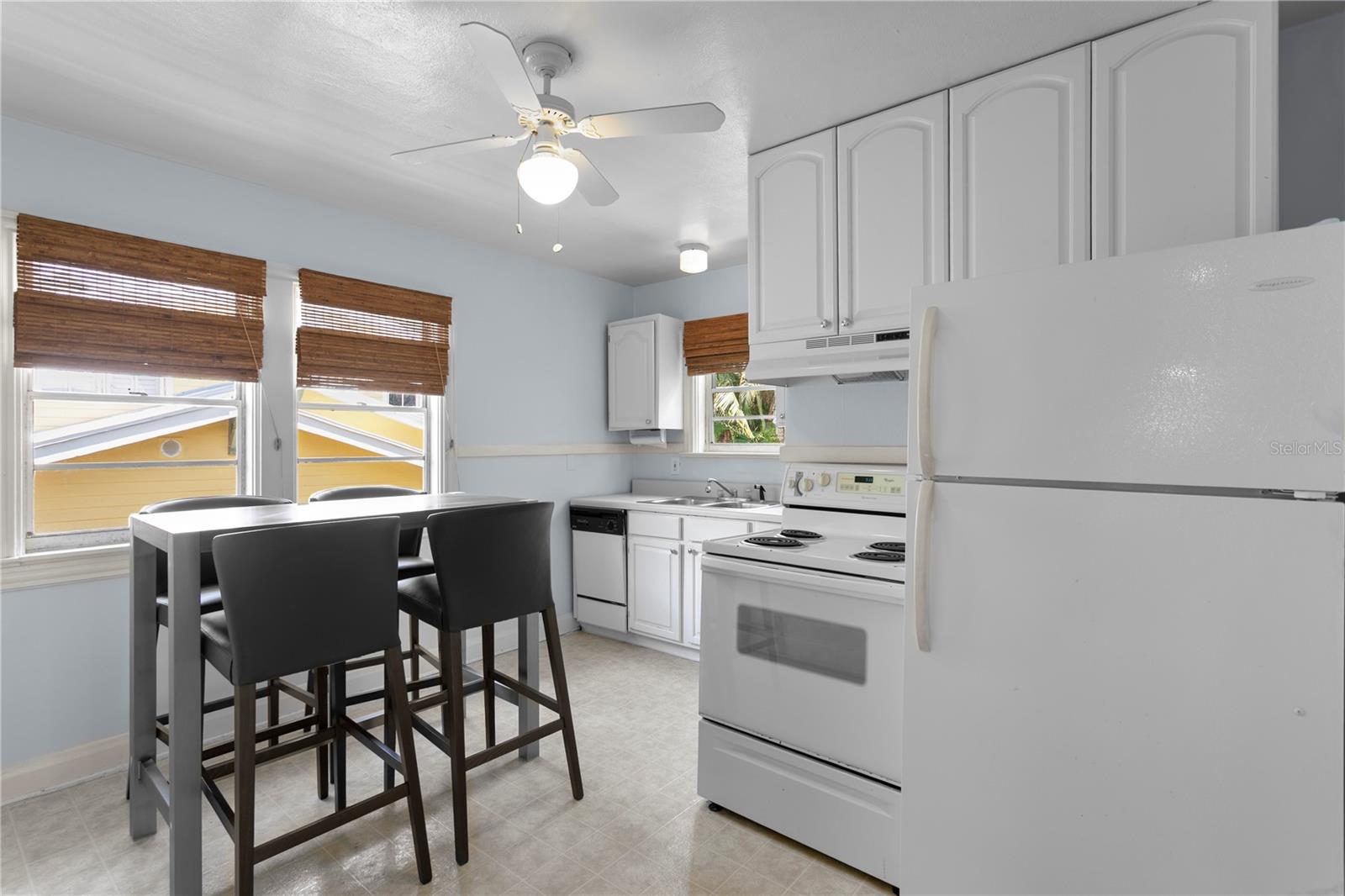 HYDE PARK WEST - Residential