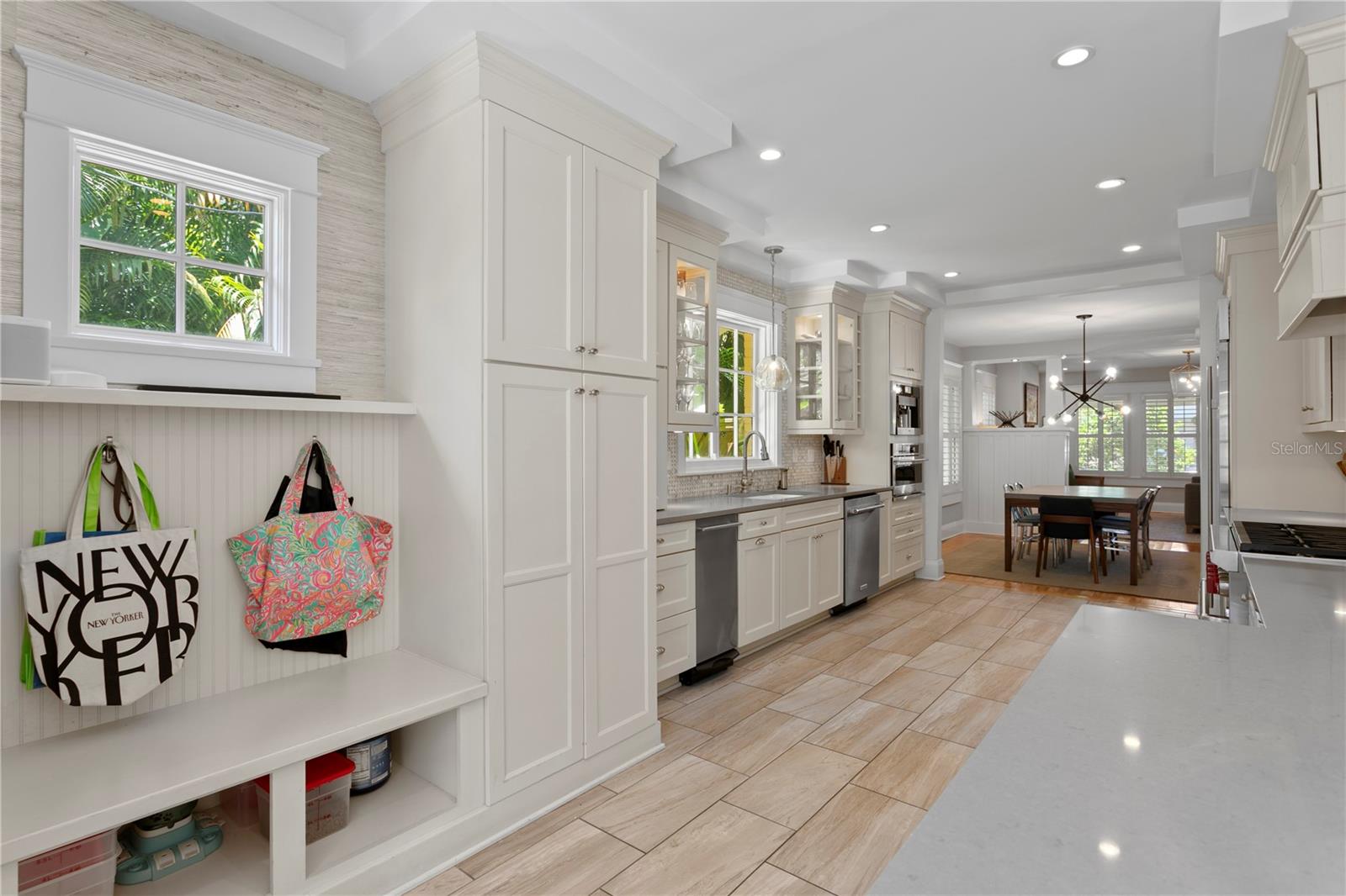 HYDE PARK WEST - Residential