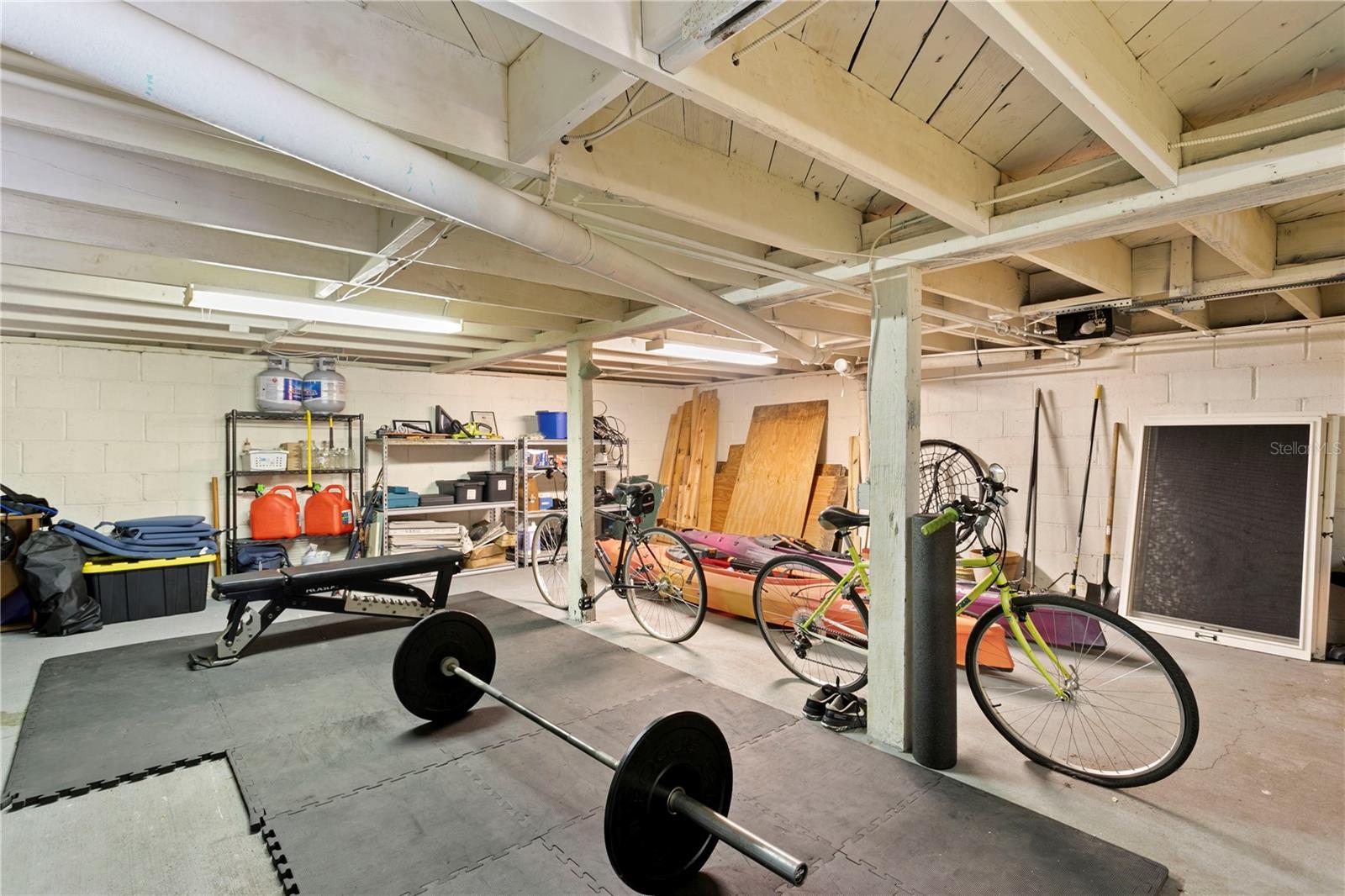 HYDE PARK WEST - Residential
