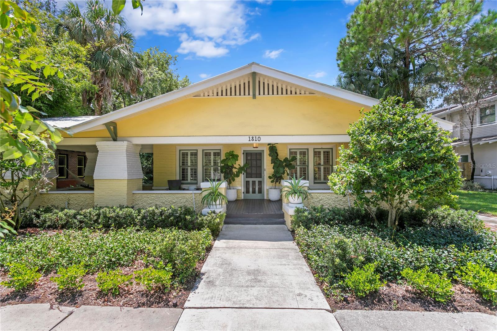 HYDE PARK WEST - Residential