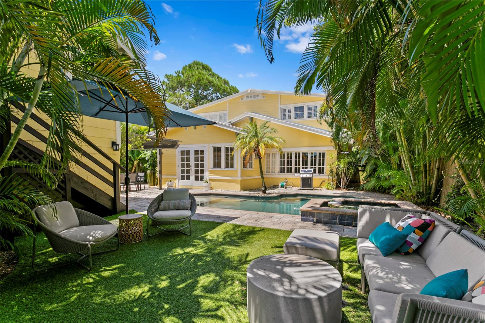 HYDE PARK WEST - Residential