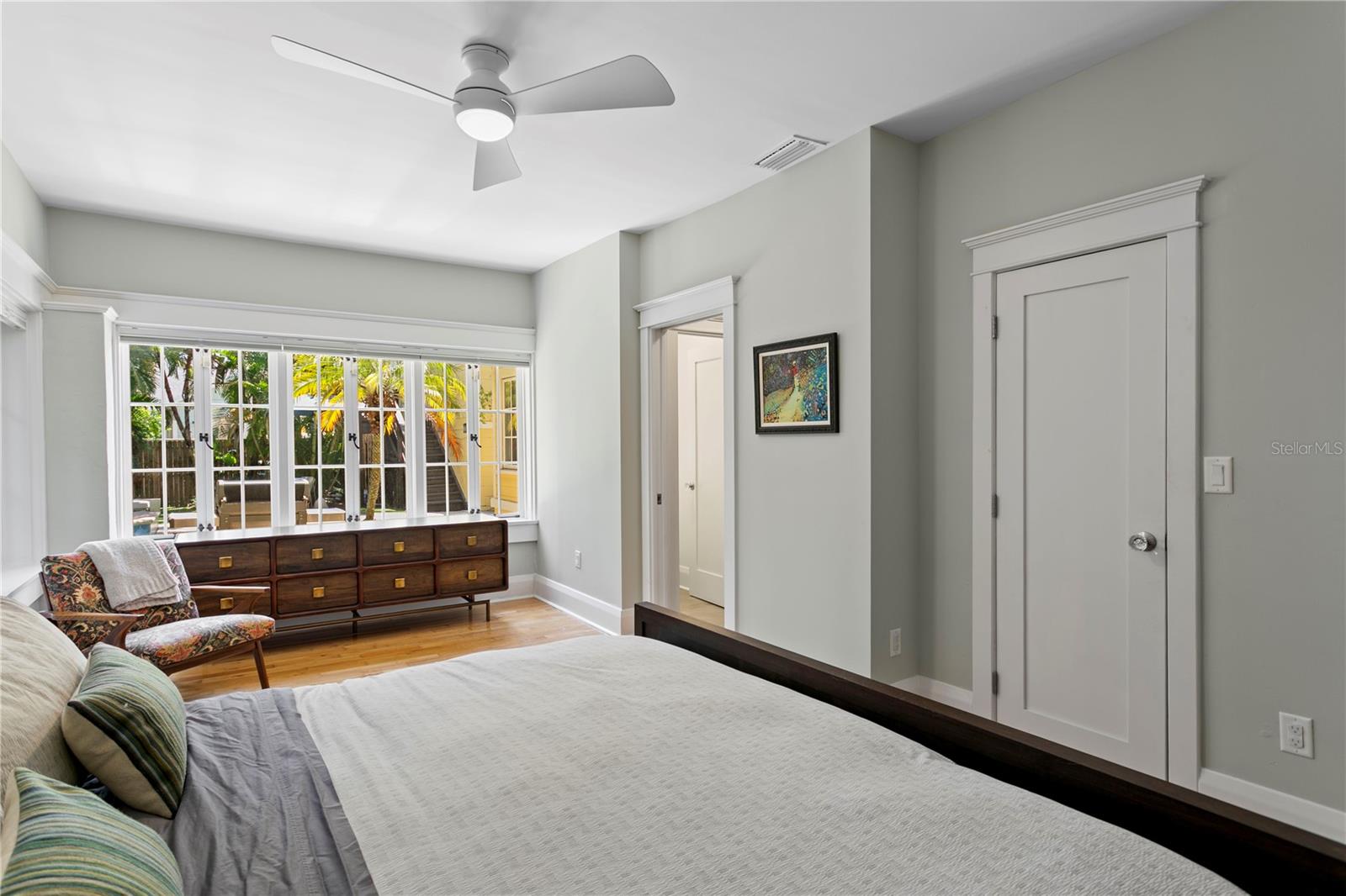 HYDE PARK WEST - Residential