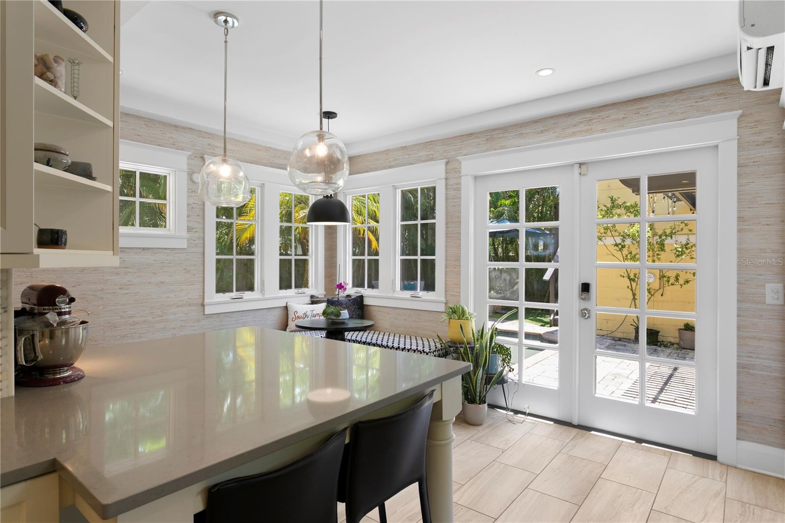 HYDE PARK WEST - Residential