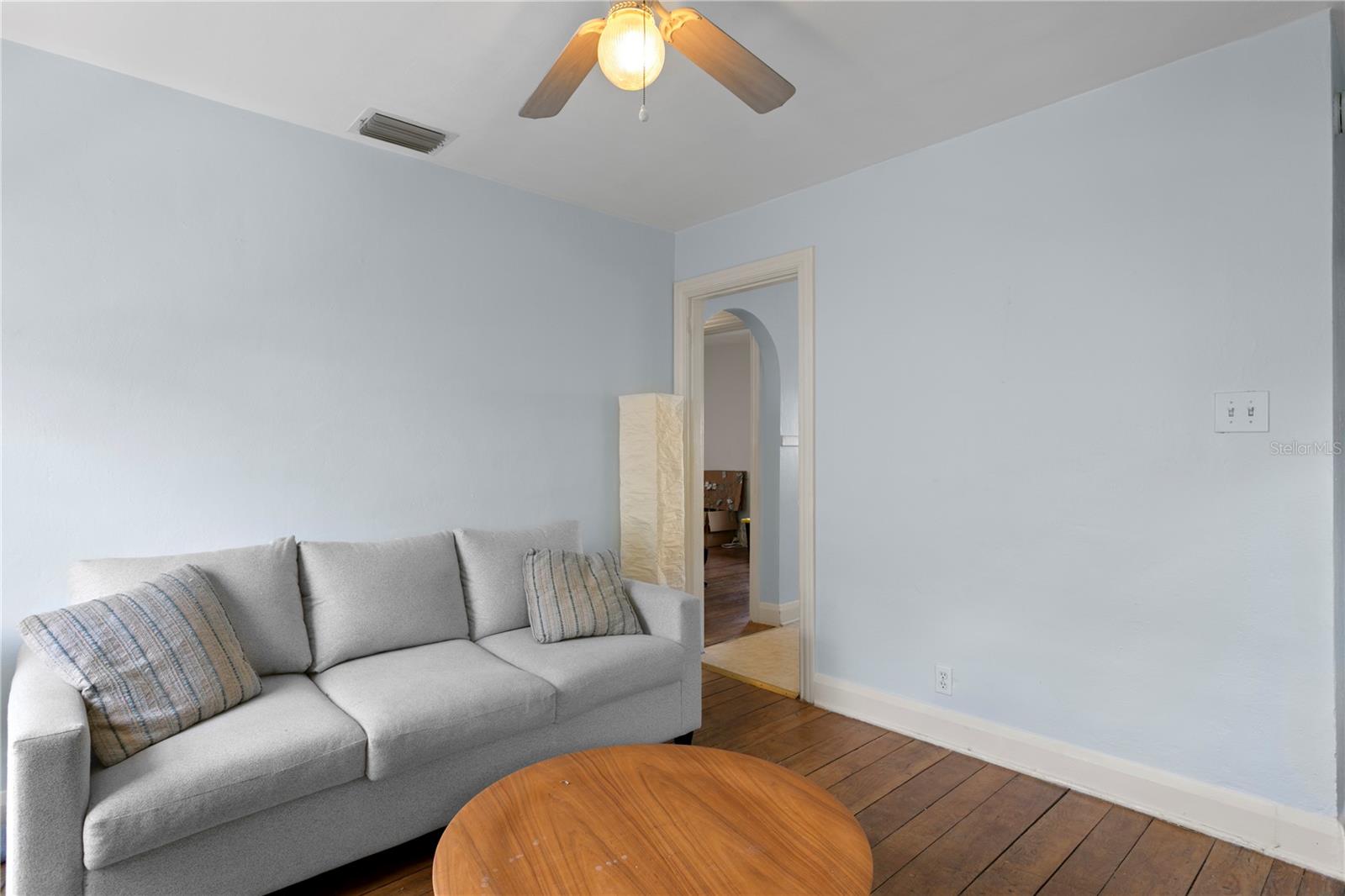HYDE PARK WEST - Residential