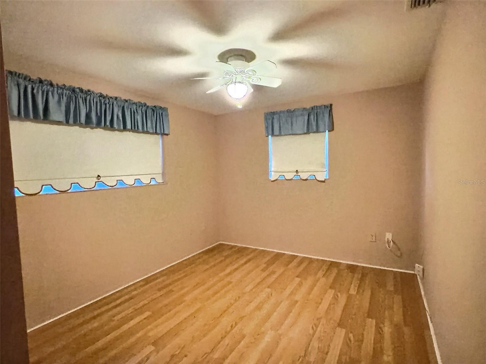 JASMINE LAKES - Residential