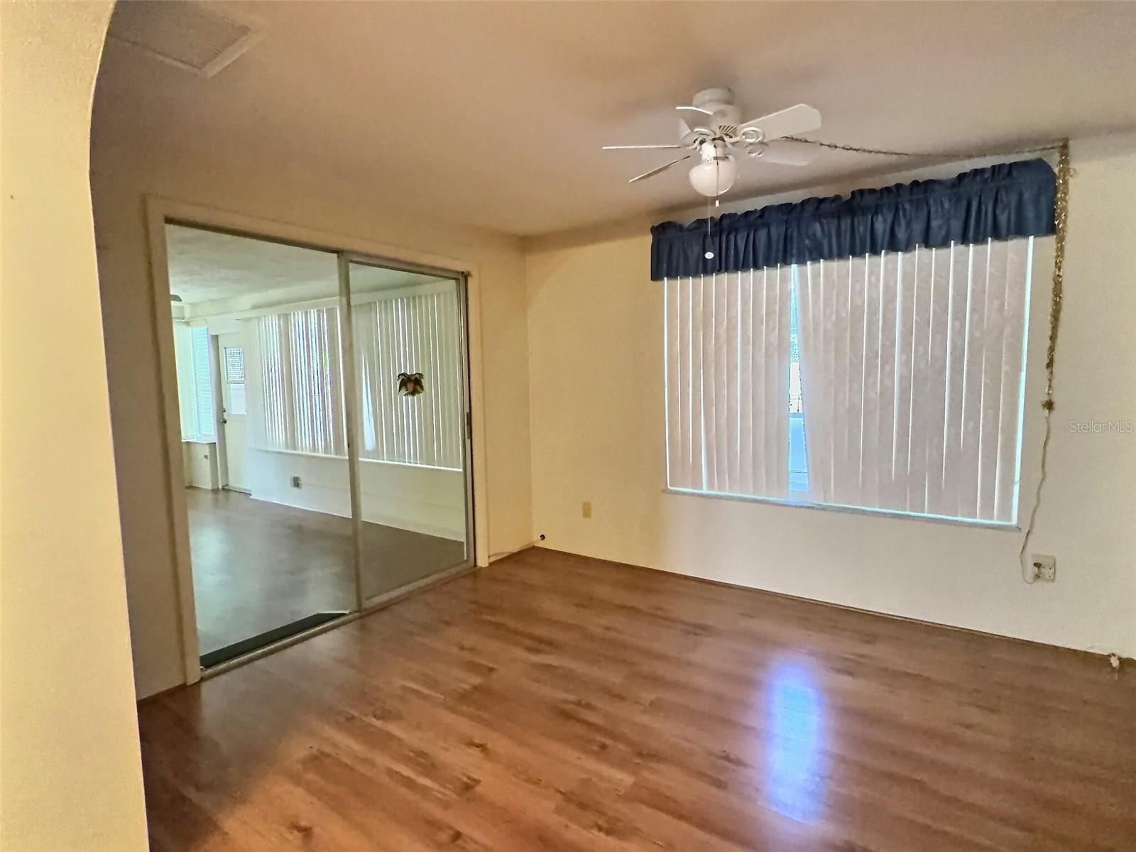 JASMINE LAKES - Residential