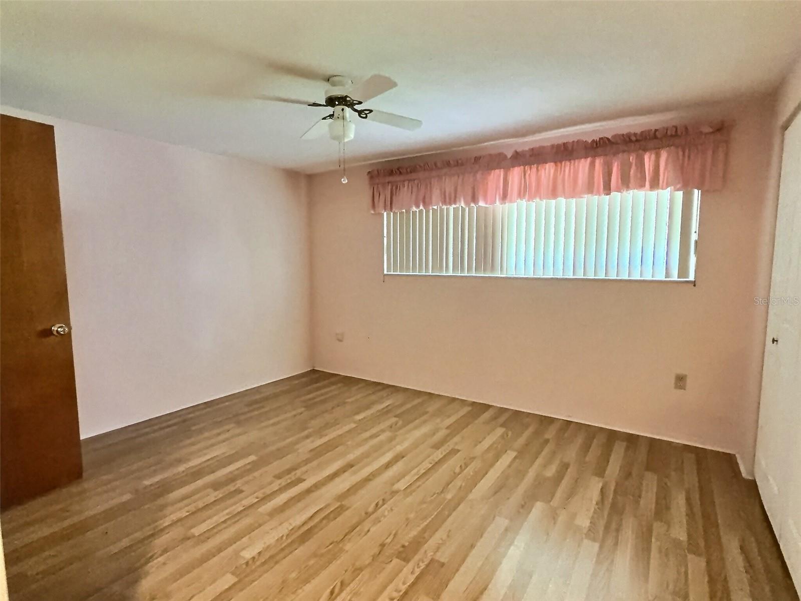 JASMINE LAKES - Residential