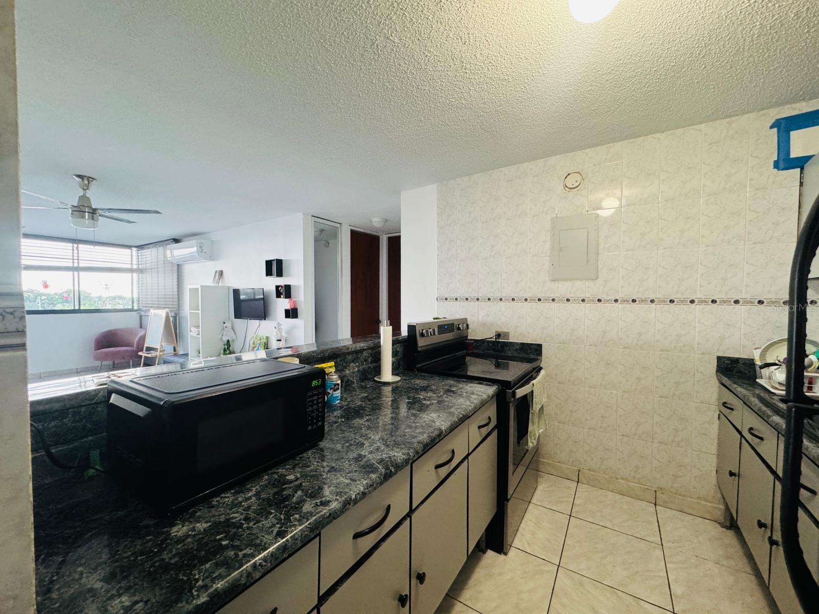 CONDOMINIO GOLDEN TOWER - Residential