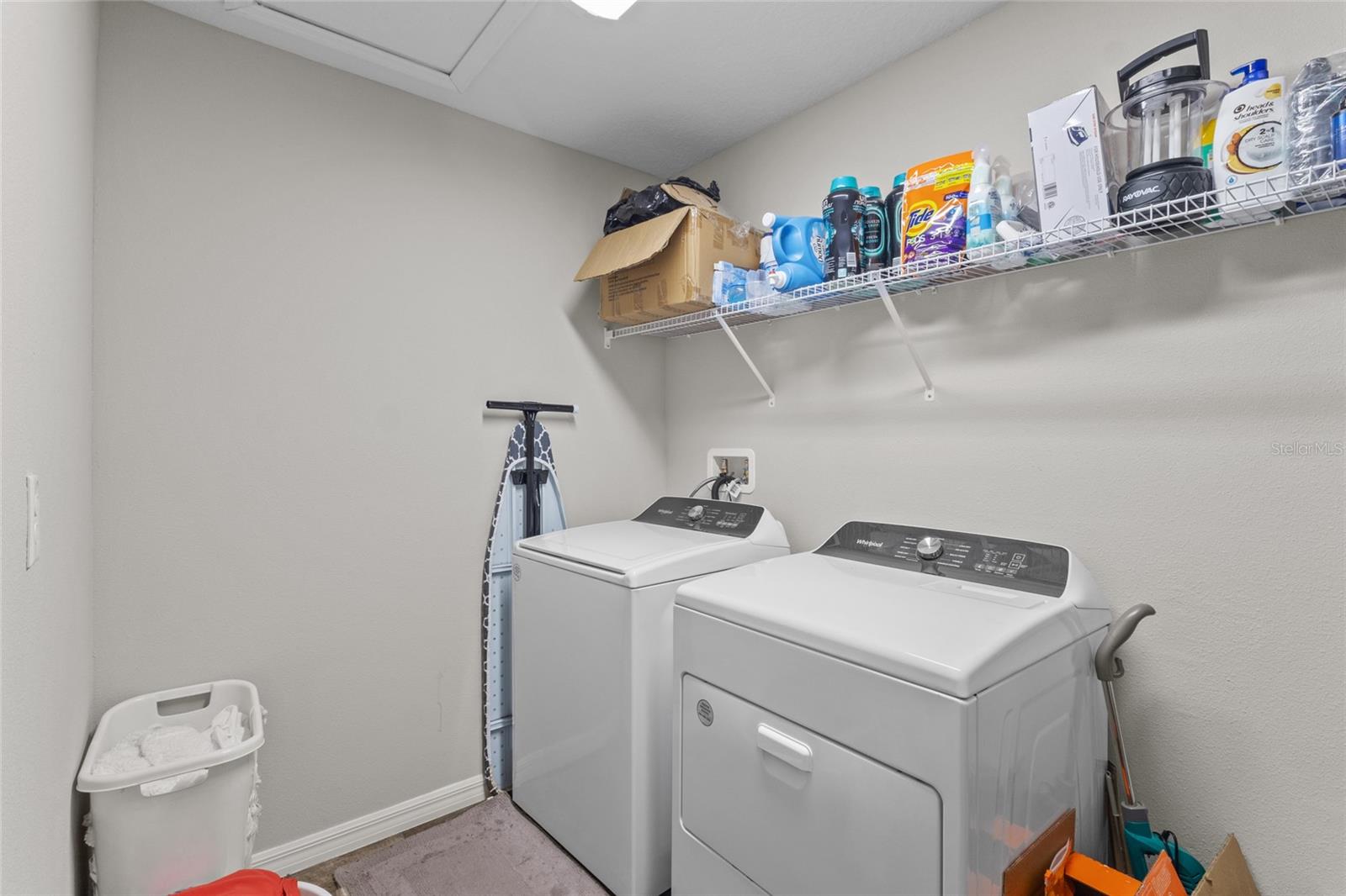 TRIPLE CRK VILLAGE M-1 - Residential Lease