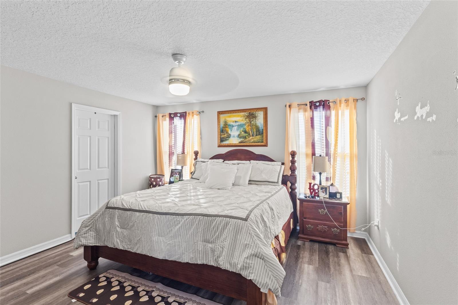 TRIPLE CRK VILLAGE M-1 - Residential Lease