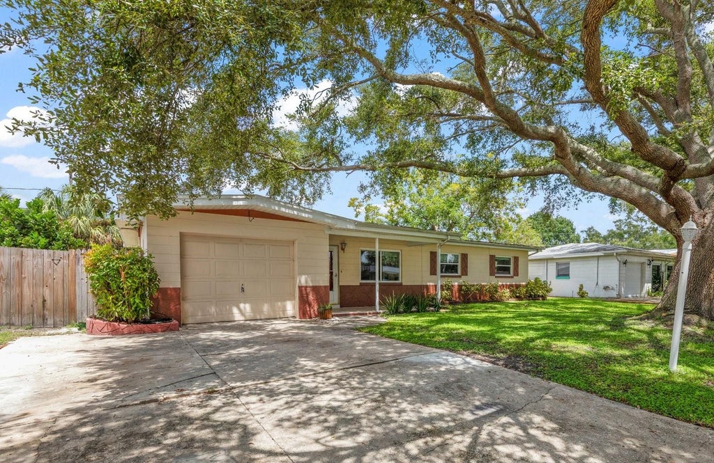 Photo of 3531 Floral Drive SE, Largo, FL 33771 (MLS # TB8545225)