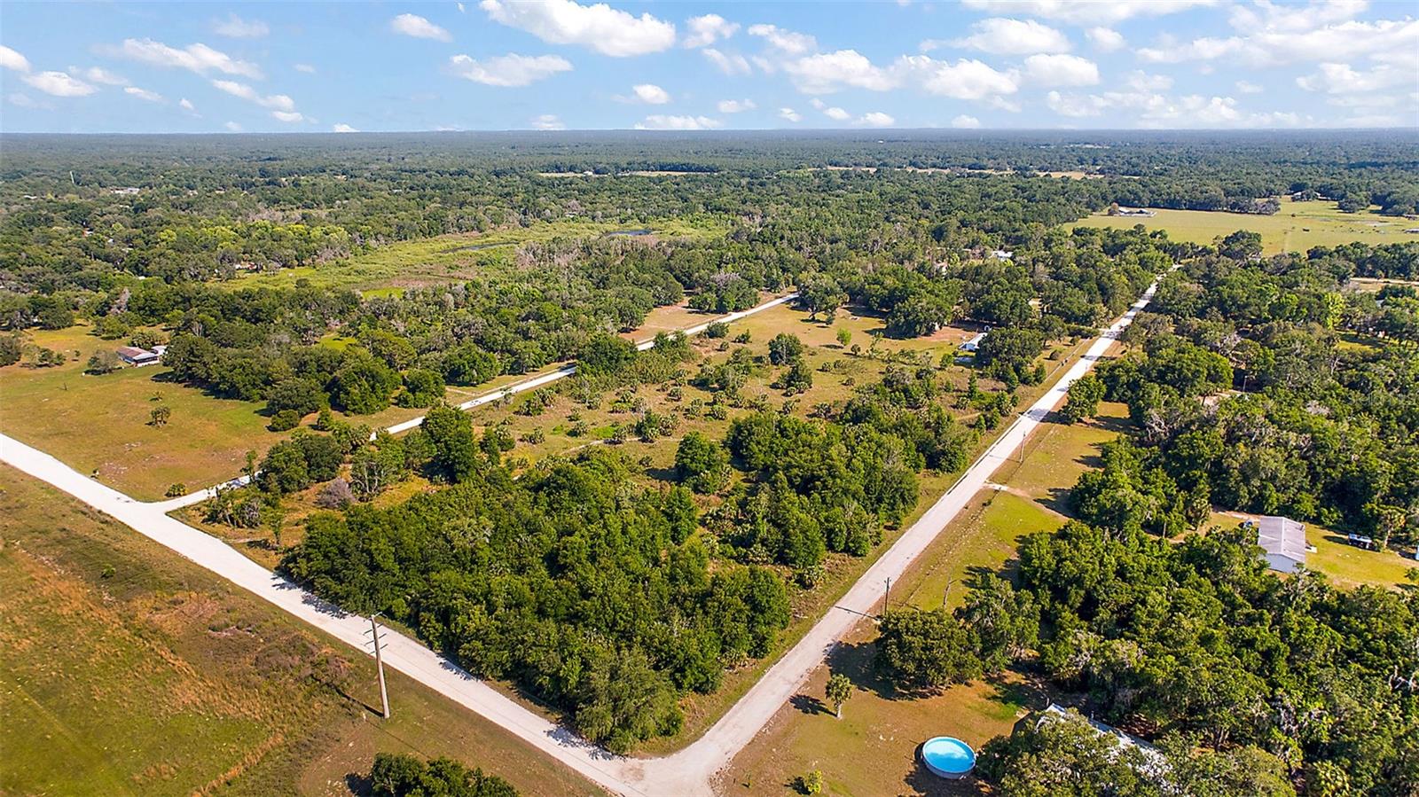 HIGHLAND HEIGHTS - Land