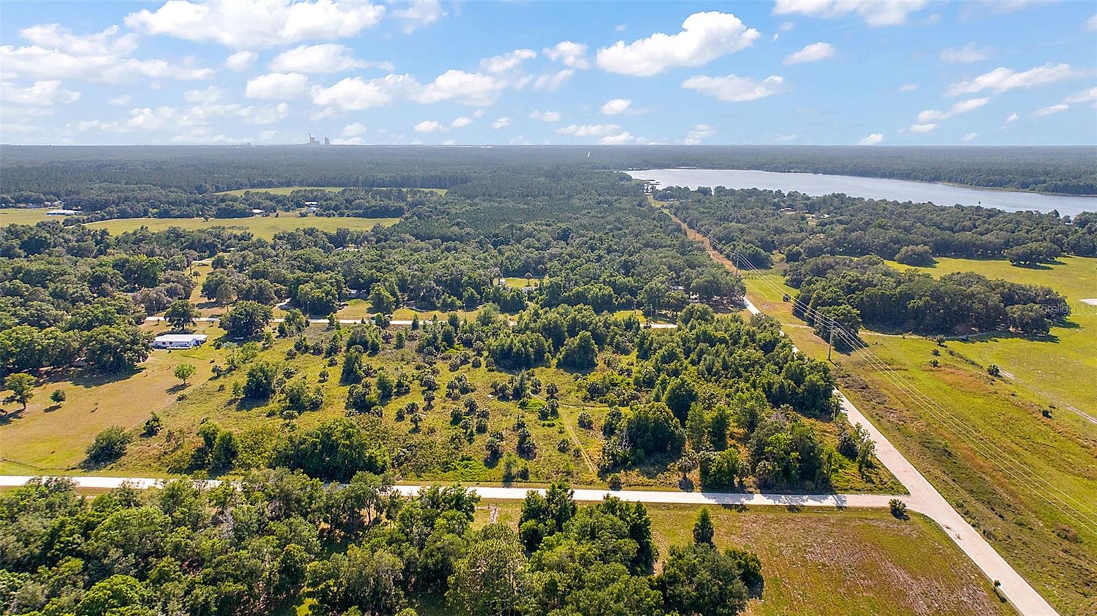 HIGHLAND HEIGHTS - Land