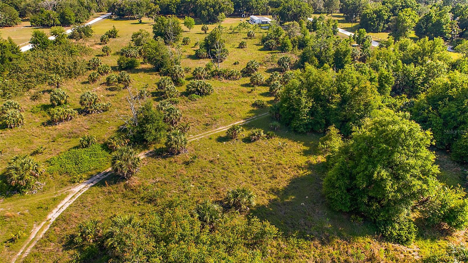 HIGHLAND HEIGHTS - Land