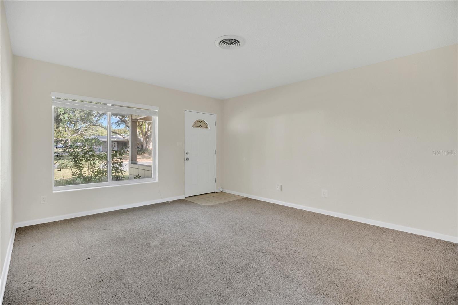 HOLIDAY HILL - Residential