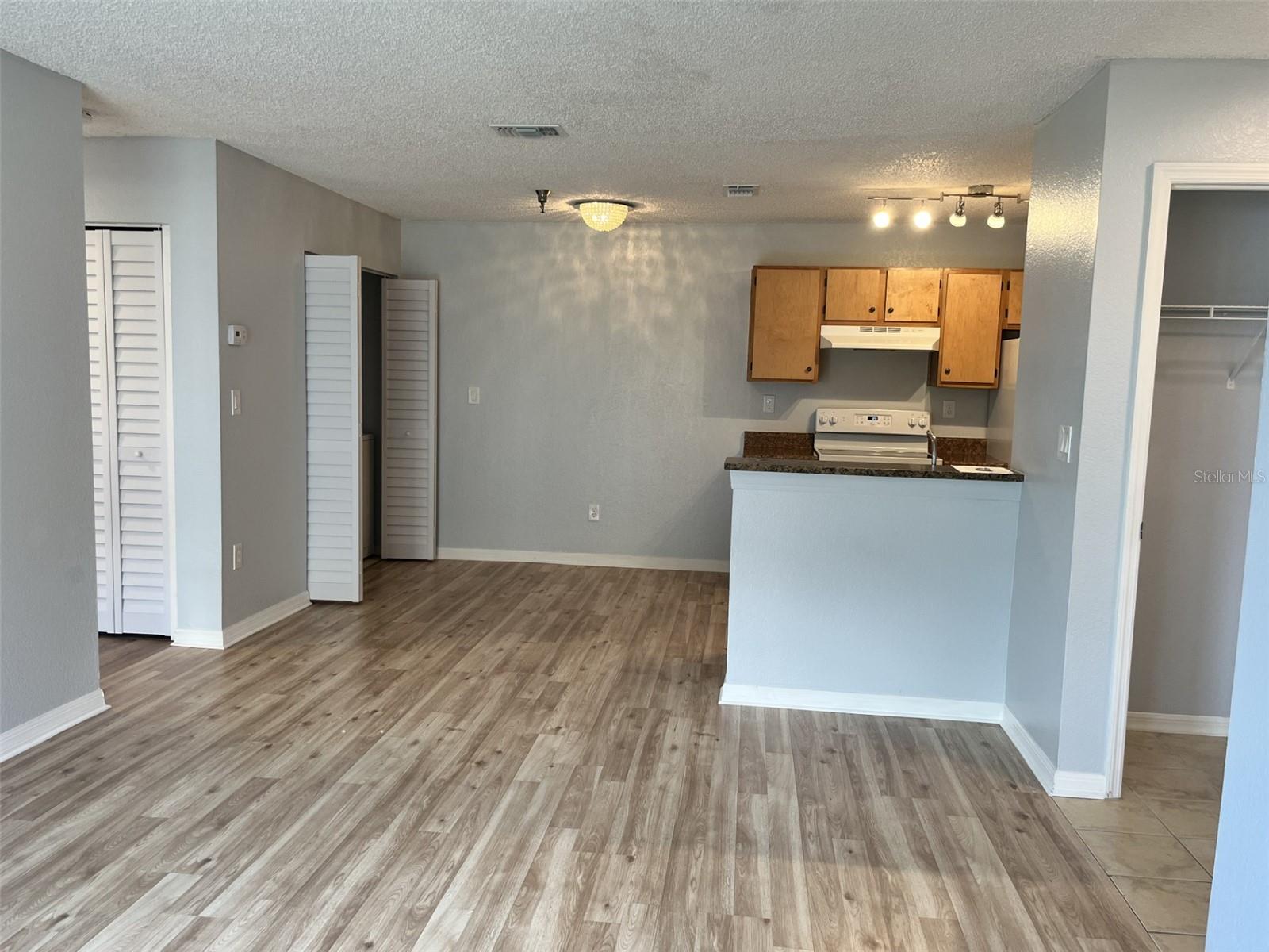 ITOPIA PRIVATE RESIDENCES CONDO - Residential Lease