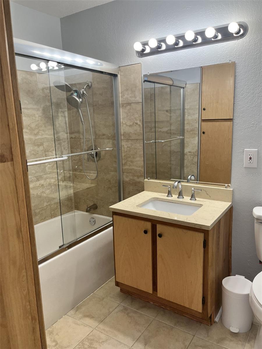 ITOPIA PRIVATE RESIDENCES CONDO - Residential Lease