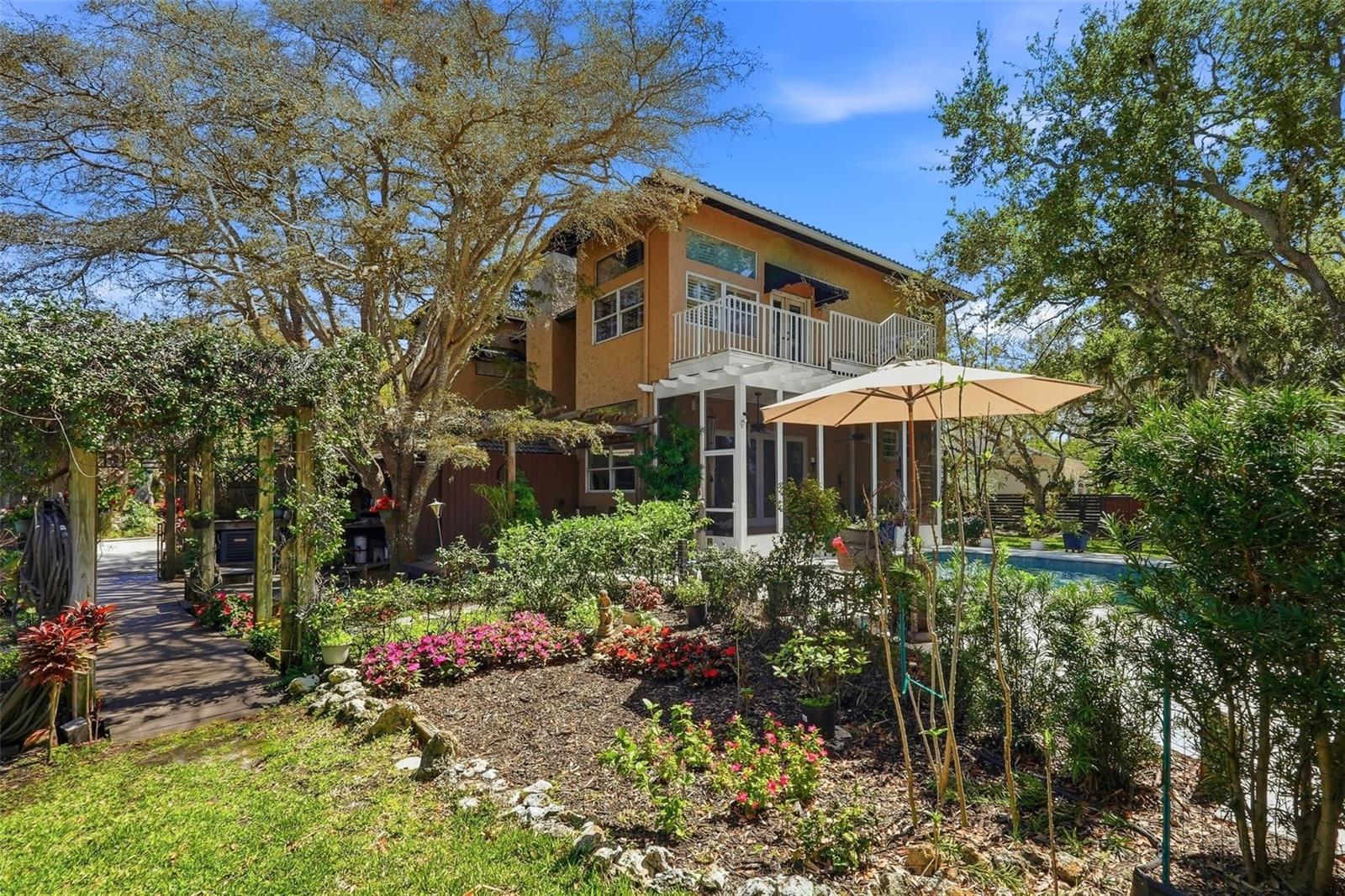 INDIAN SPRING ESTATES - Residential