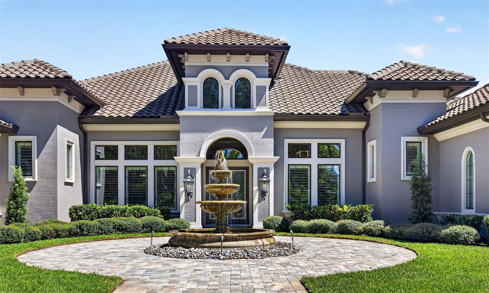 1015 SUDBURY LANE