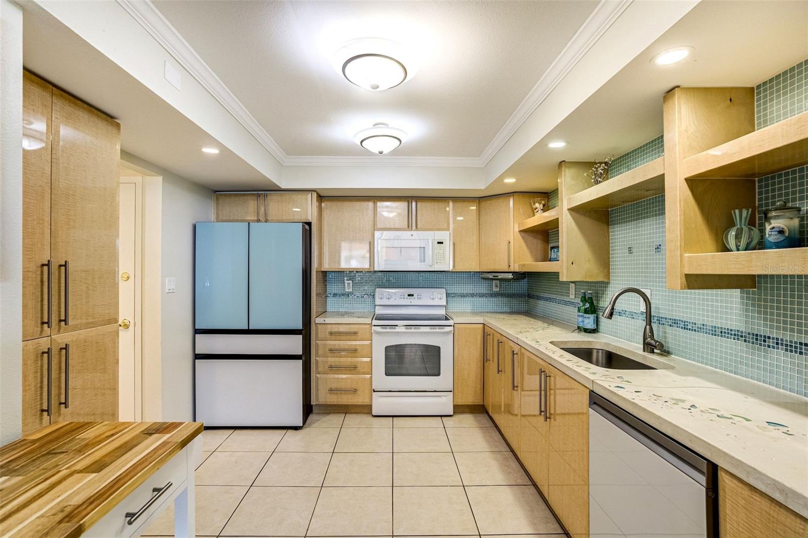 17920 GULF BOULEVARD 102