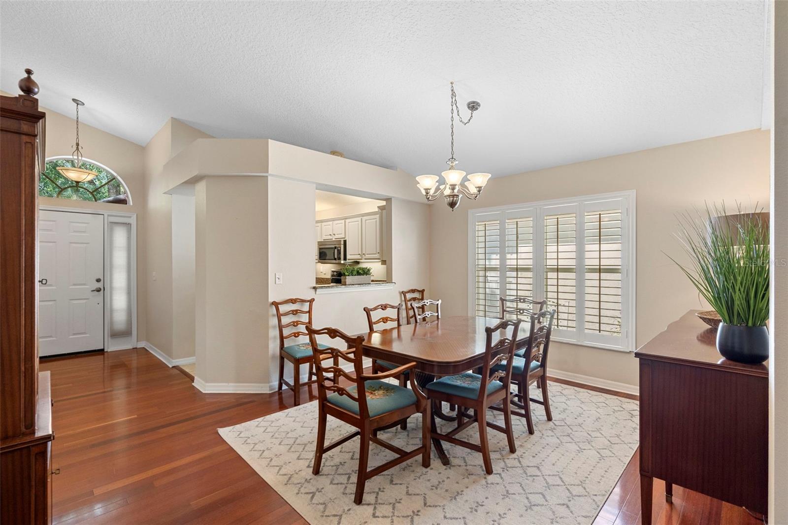 COUNTRY CLUB VILLAGE UNIT 3 - Residential