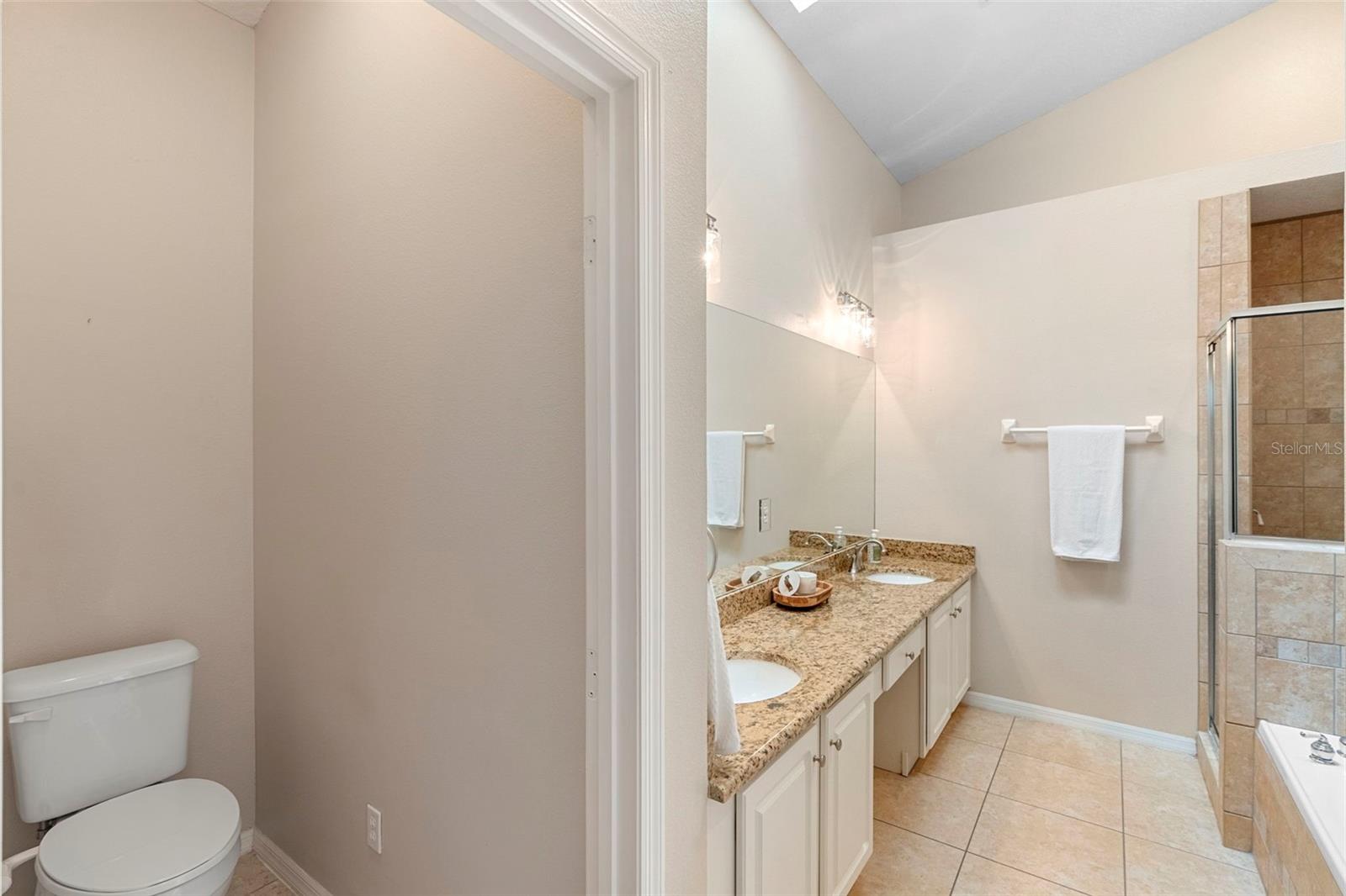 COUNTRY CLUB VILLAGE UNIT 3 - Residential
