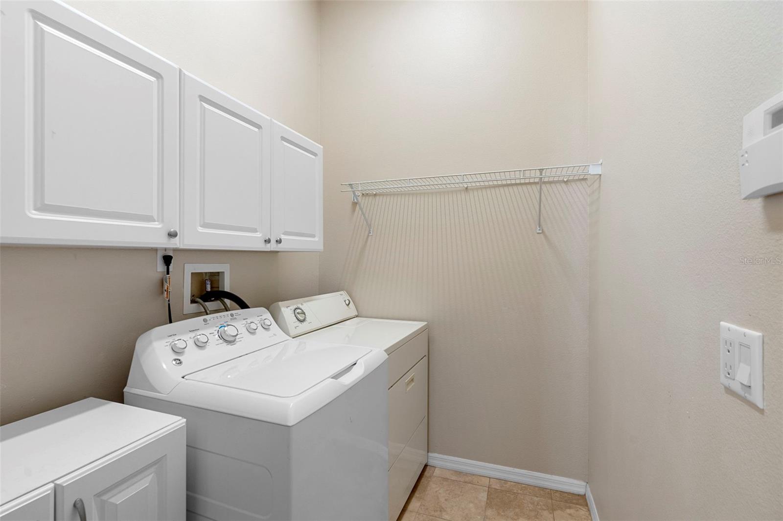 COUNTRY CLUB VILLAGE UNIT 3 - Residential