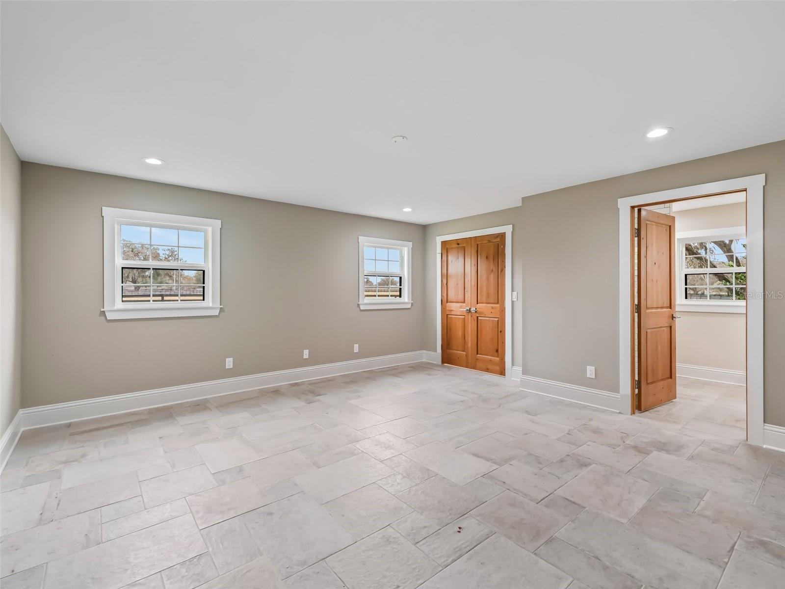 BROOKFIELD ANNEX - Residential