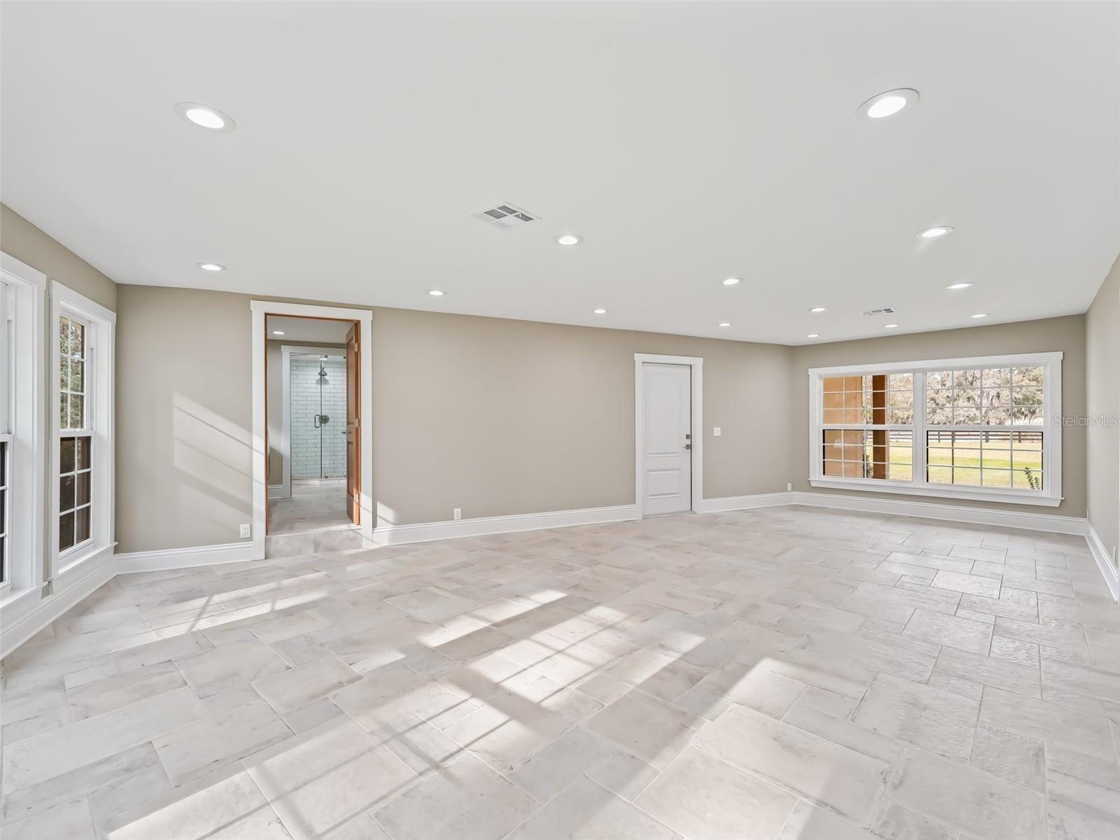 BROOKFIELD ANNEX - Residential