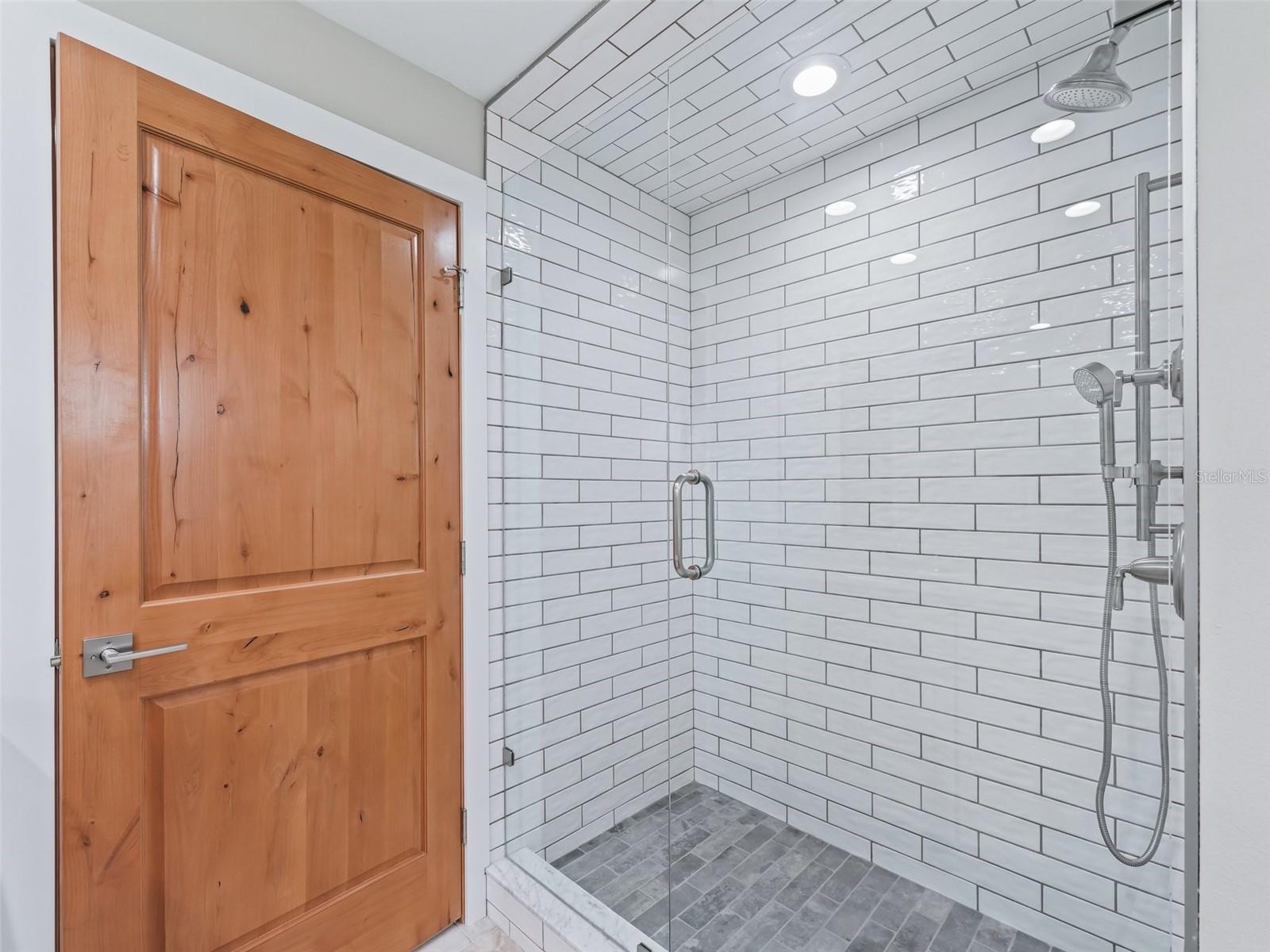 BROOKFIELD ANNEX - Residential