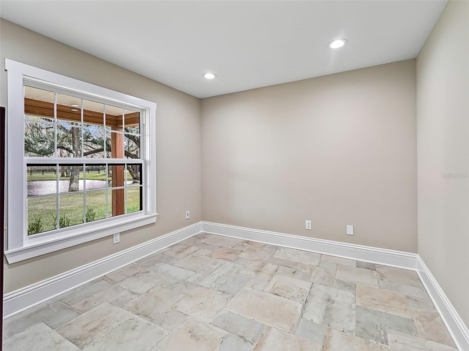 BROOKFIELD ANNEX - Residential