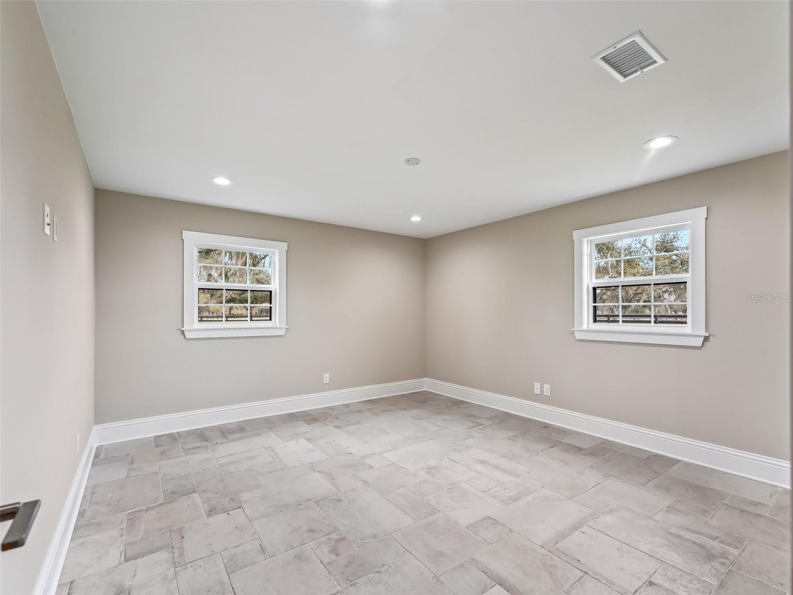 BROOKFIELD ANNEX - Residential