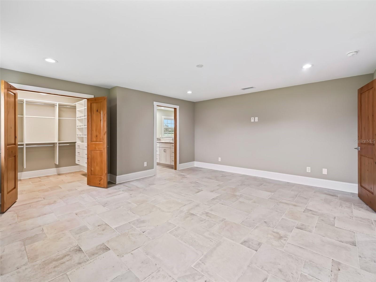 BROOKFIELD ANNEX - Residential