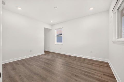 Tiny photo for 10185 SW 84th St Road, Ocala, FL 34481 (MLS # OM734807)