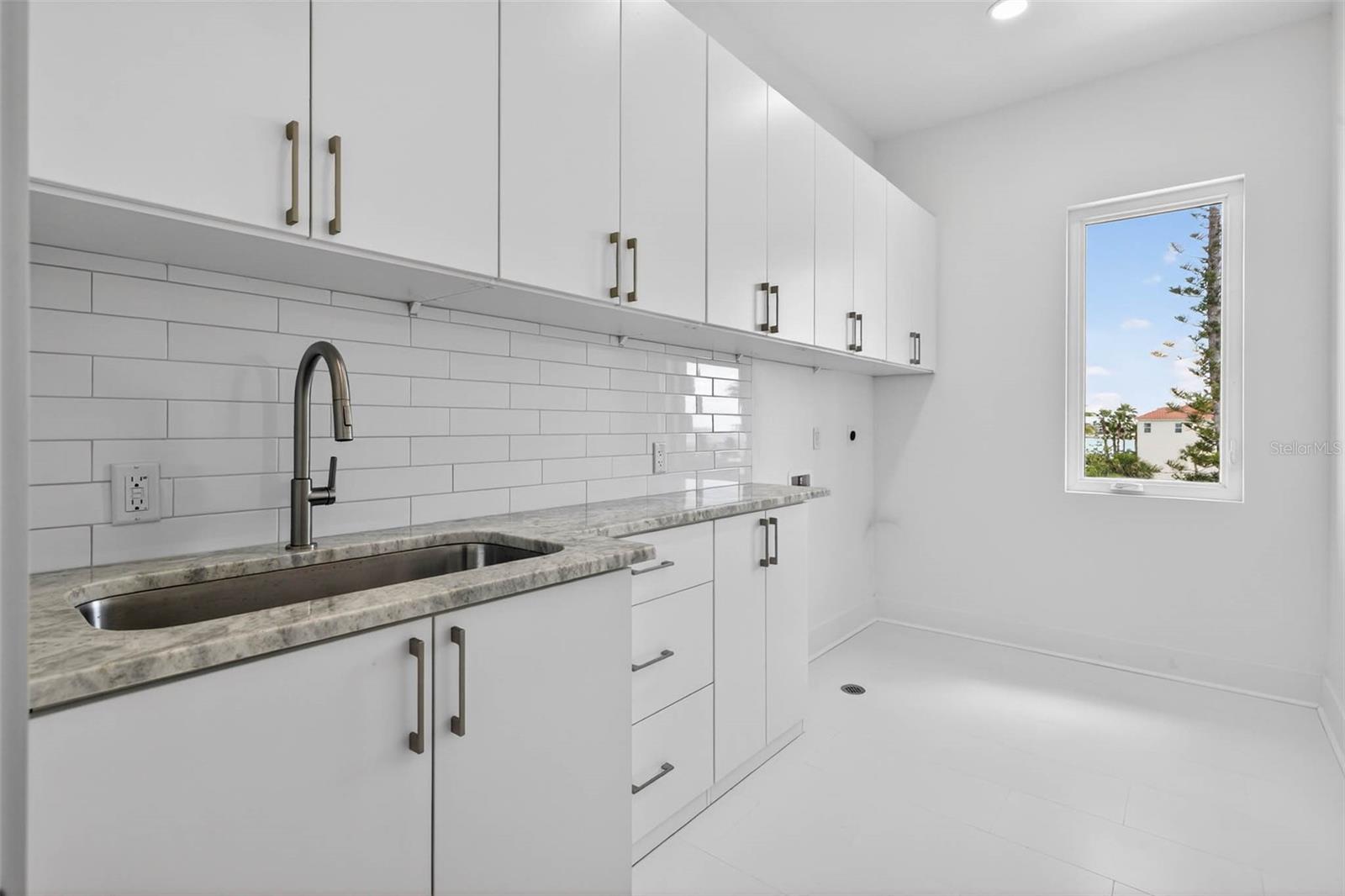 SAWYER & HARRELLS ADD - Residential