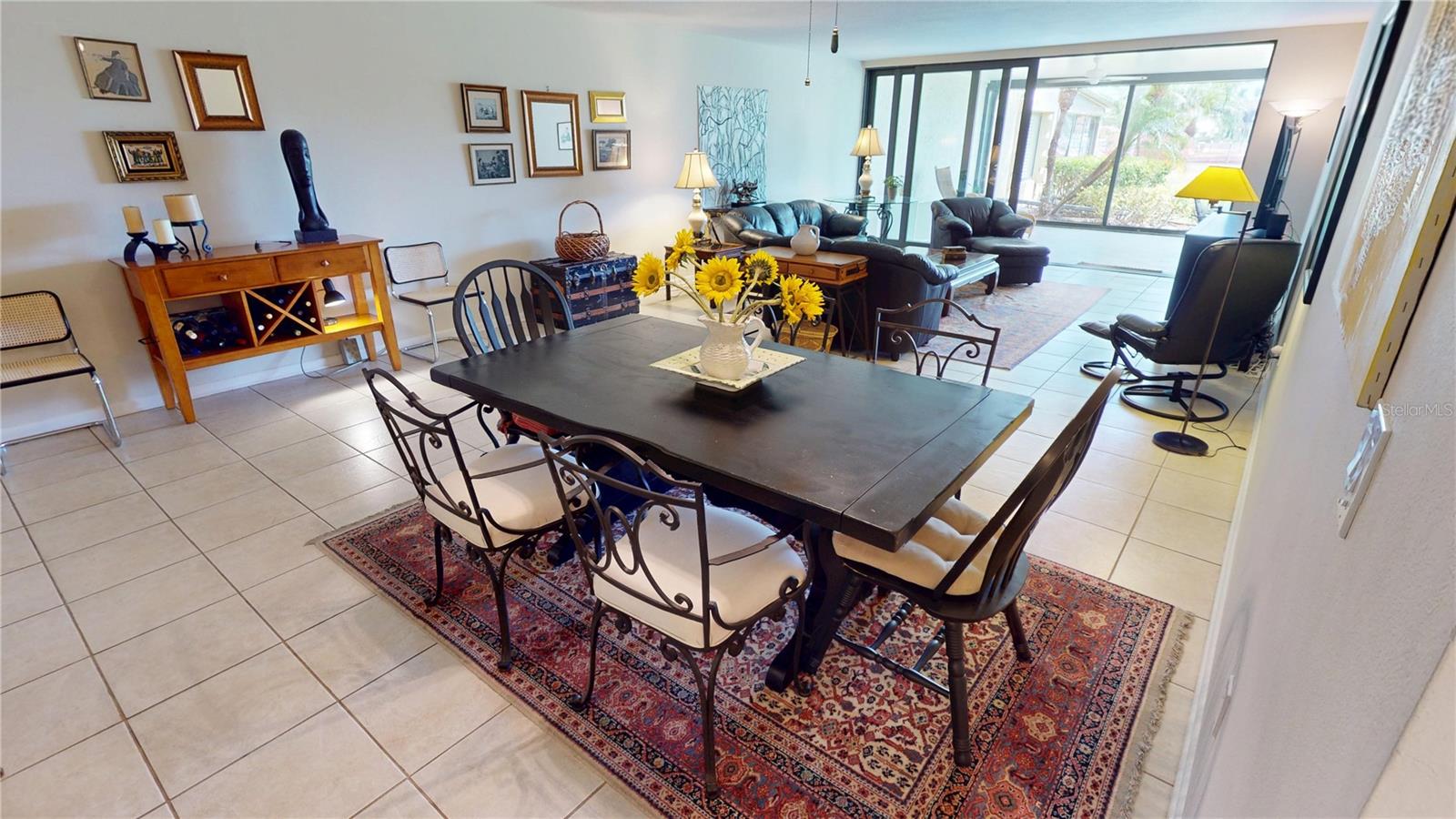 MARINA SOUTH SHORE CONDO - Residential