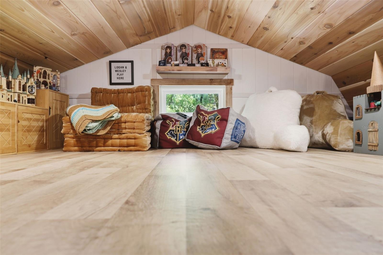 DEERFOOT TRACE - Residential