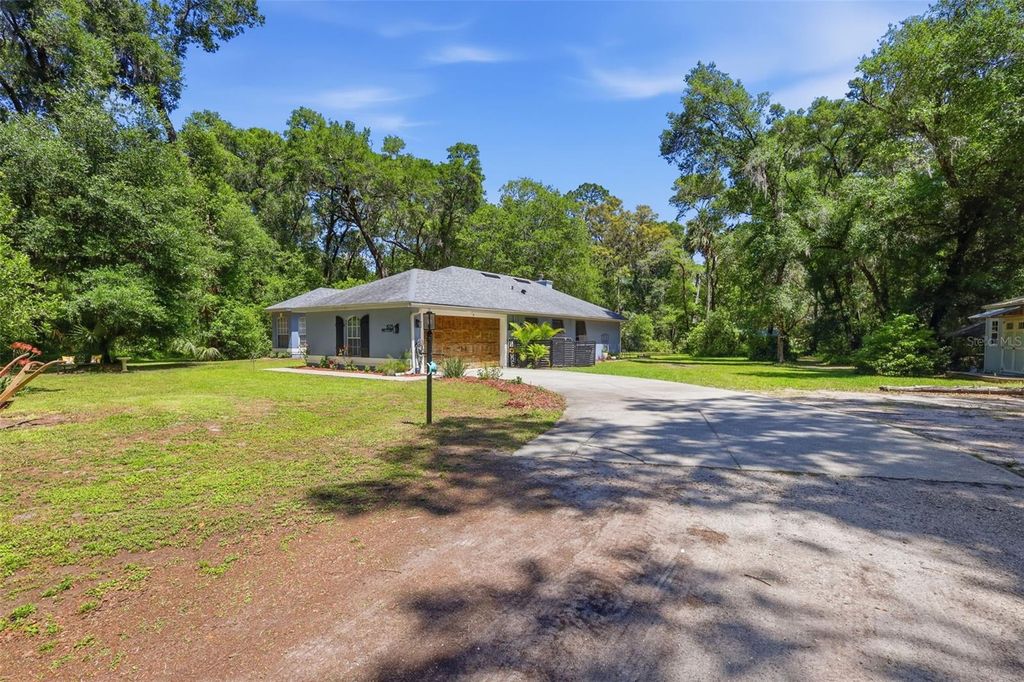 Photo of 1925 Pine Court, Deland, FL 32720 (MLS # V4948470)