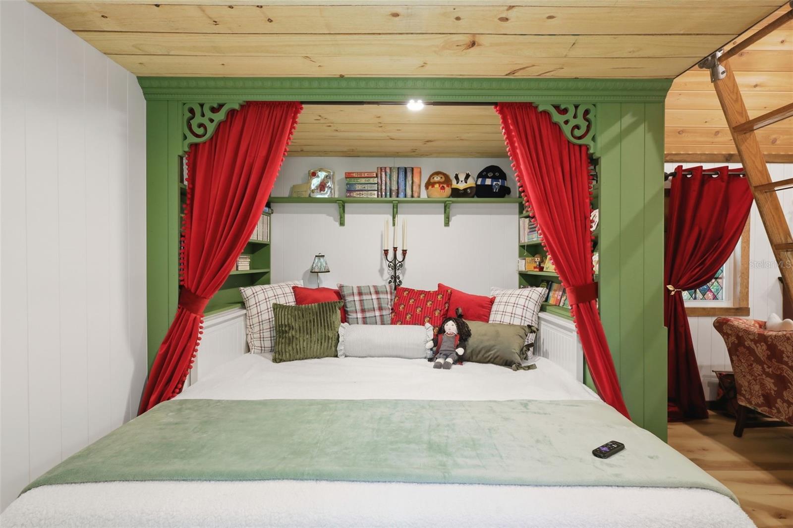 DEERFOOT TRACE - Residential