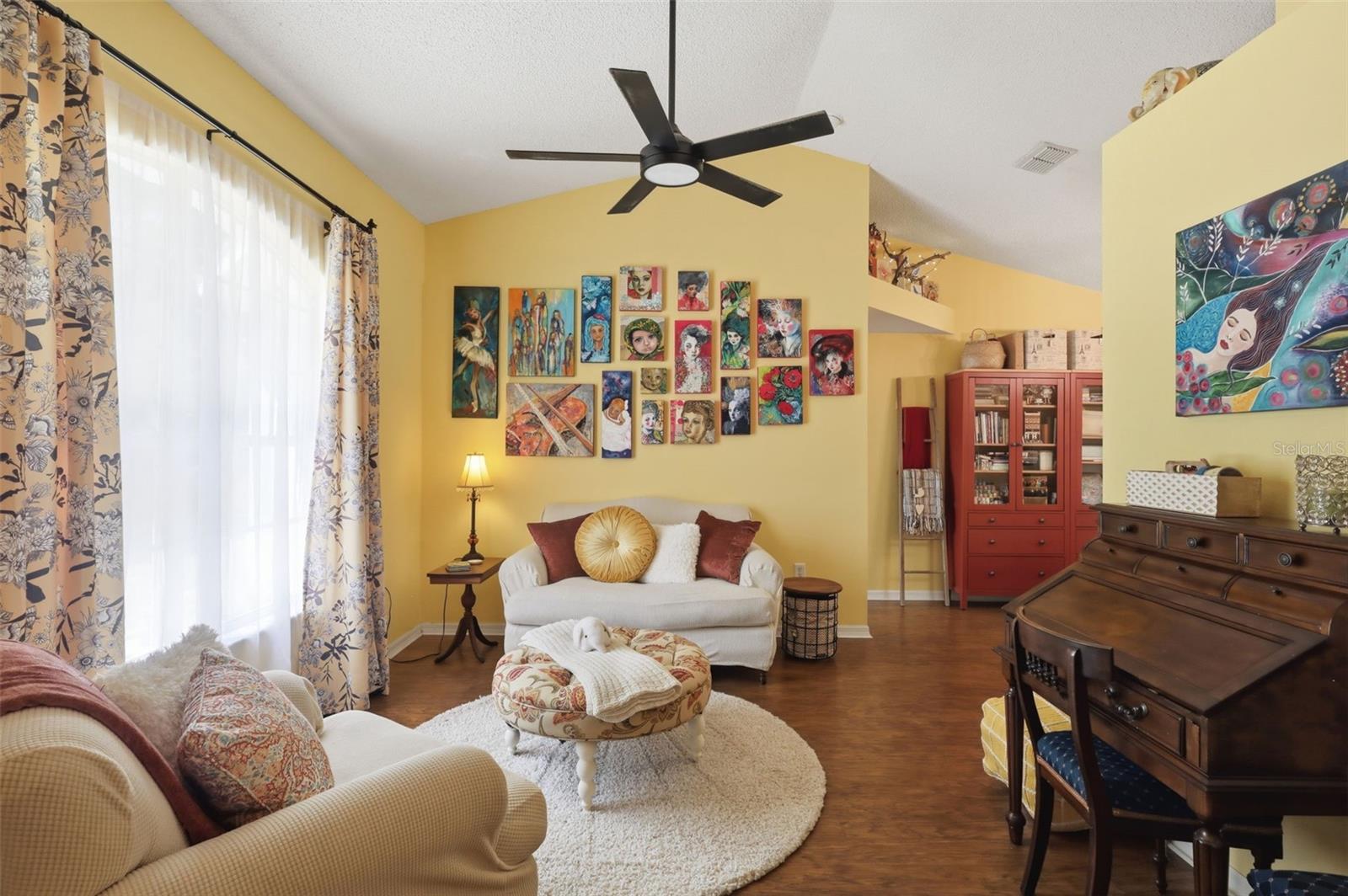 DEERFOOT TRACE - Residential