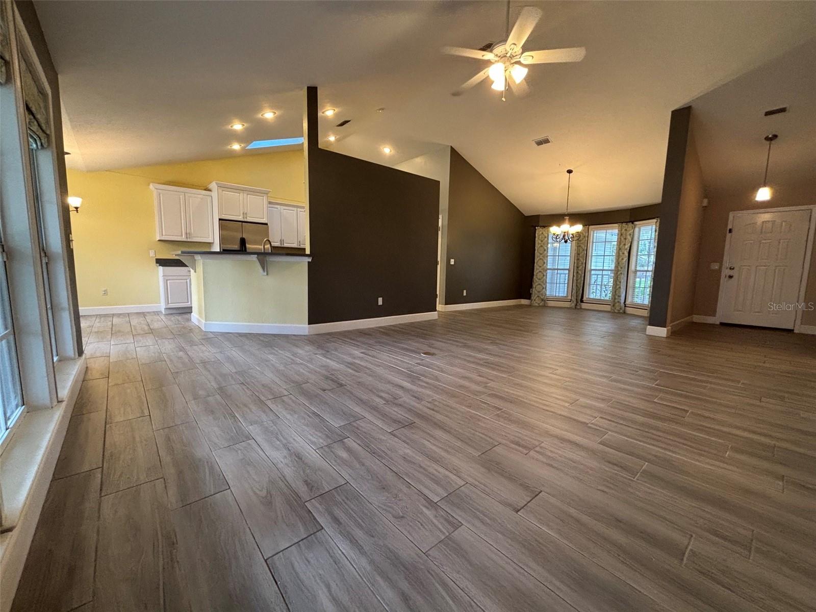 11218 NW 35TH AVENUE