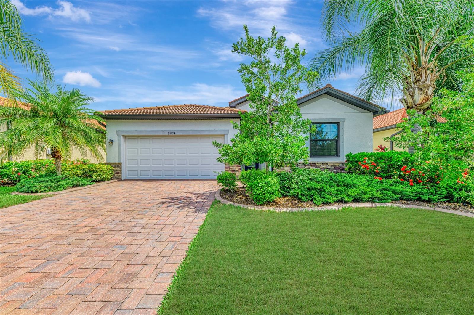 9824 HILLTOP DRIVE