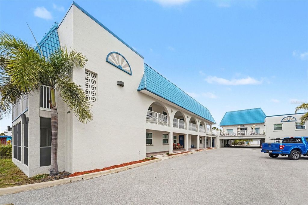 Photo of 17035 Gulf Boulevard #214, St Petersburg, FL 33708 (MLS # TB8480934)