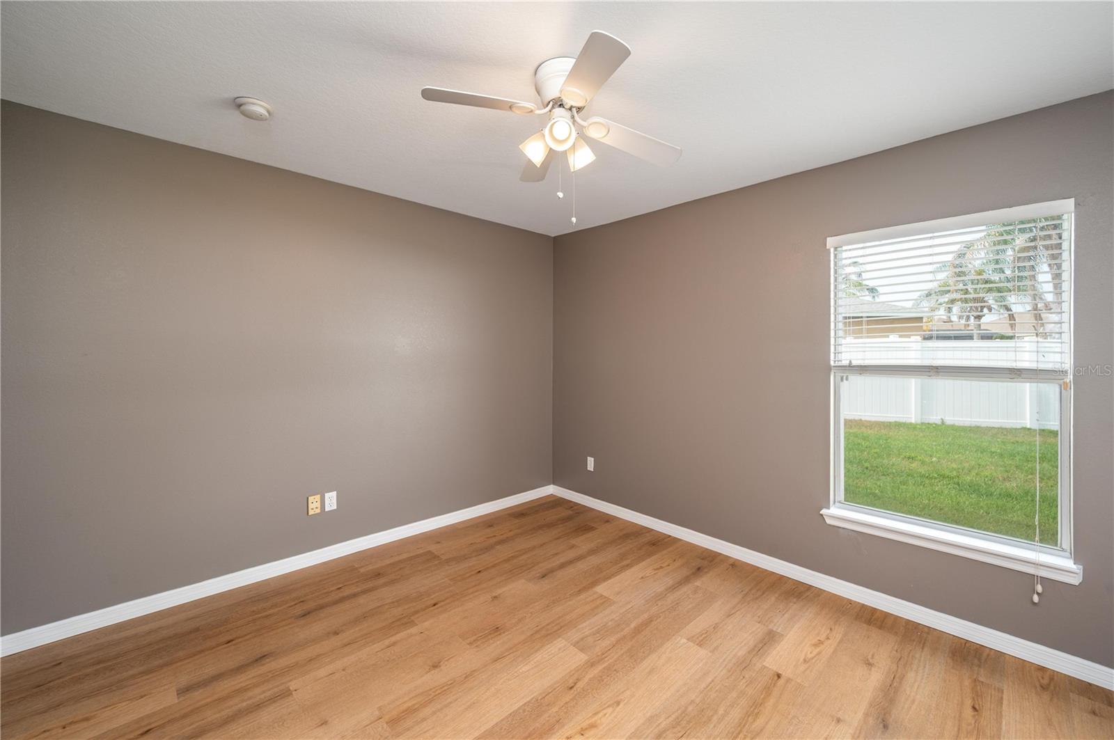 ESTATES/AUBURNDALE - Residential